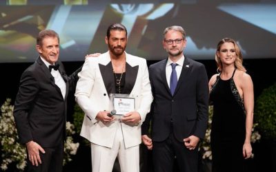 Can Yaman at the Film Festival de la Comédie receives a social award