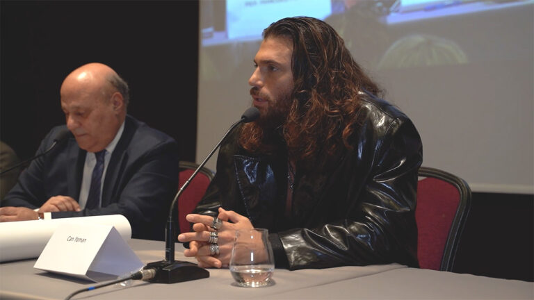 Can Yaman for Children in Treviso to talk about the topic of youth anxiety.